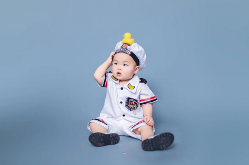 吴忠宝宝老摇头怎么回事