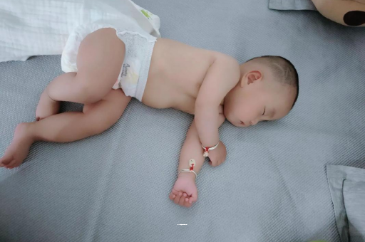 吴忠孕妇显怀早的原因